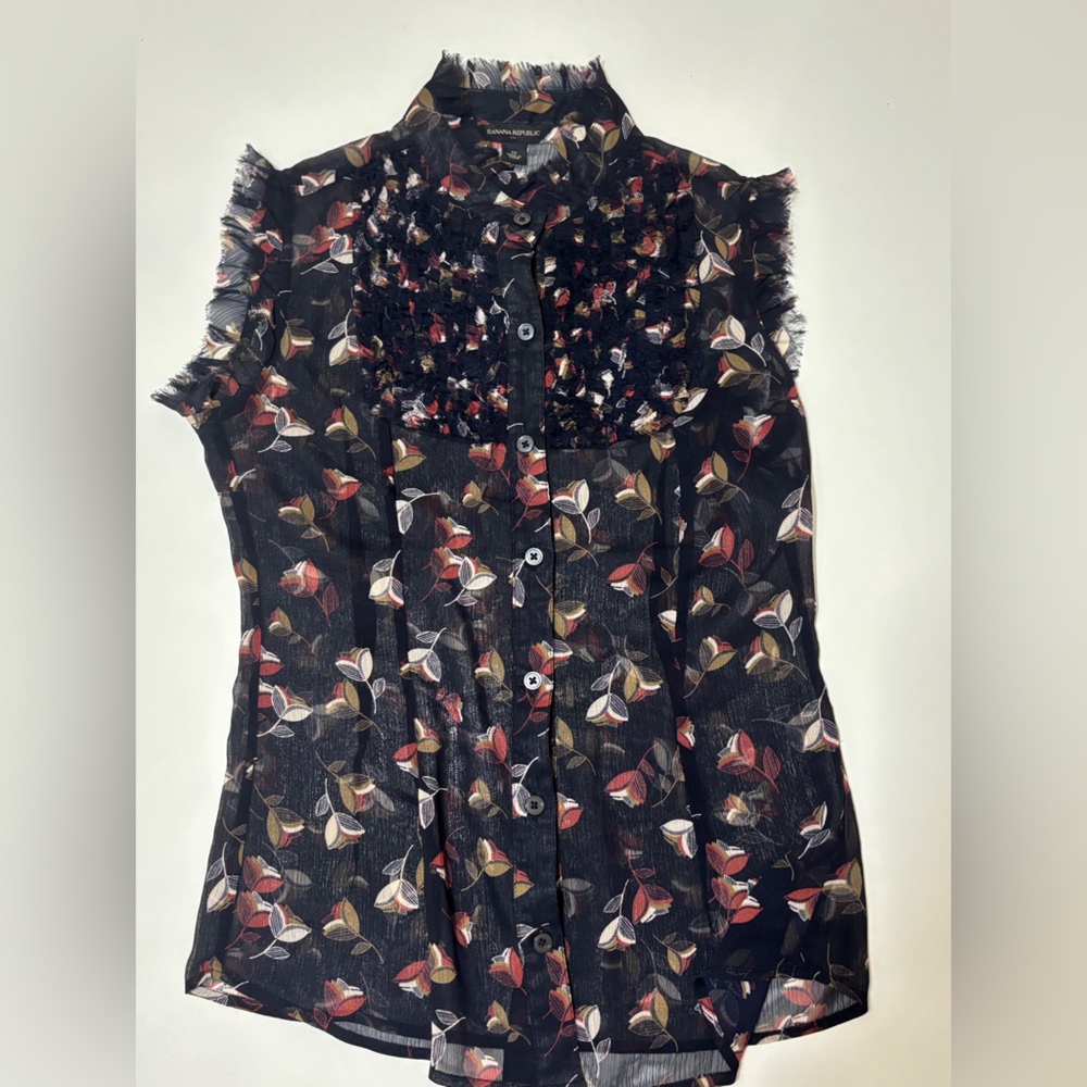 Banana Republic Black Sleeveless Floral Button-Up with Ruffle Yoke